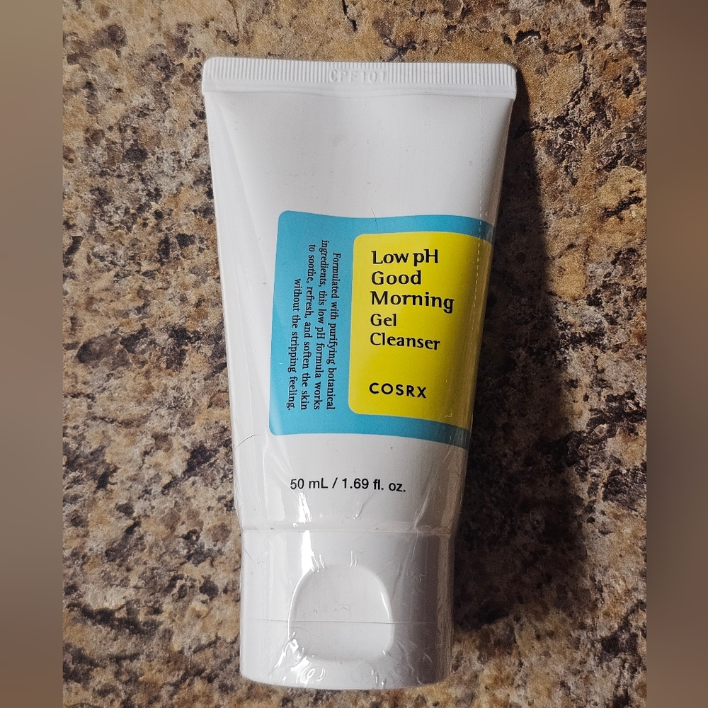 COSRX Low pH Good Morning Gel Cleanser